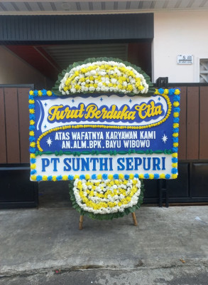 Papan Bunga Duka di Sukadiri